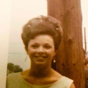 Meet your Posher, Rose